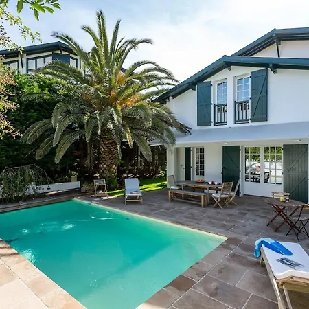 Villa - Quartier Saint Charles - Golf - Piscine Biarriz