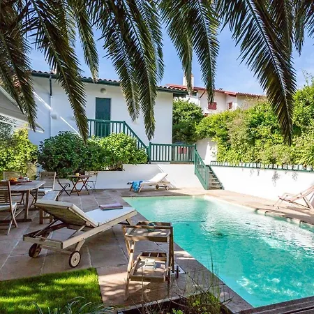Villa - Quartier Saint Charles - Golf - Piscine